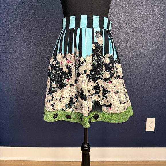 Anthropologie Plenty by Tracy Reese Pleated Skirt with Buttons, Size 4 - Picture 1 of 10
